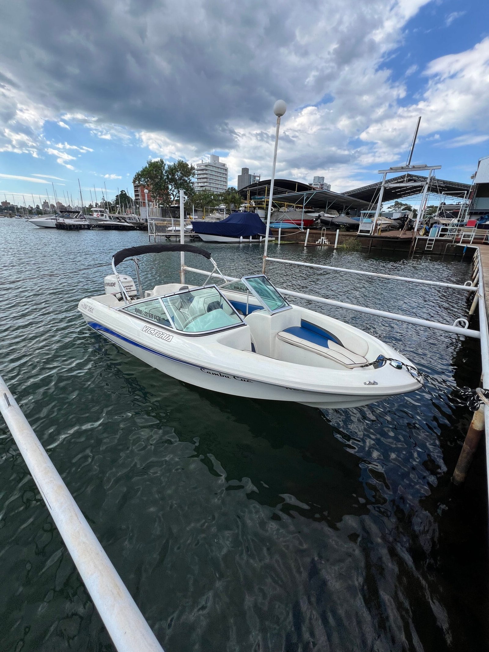 Victoria Key West 4.90